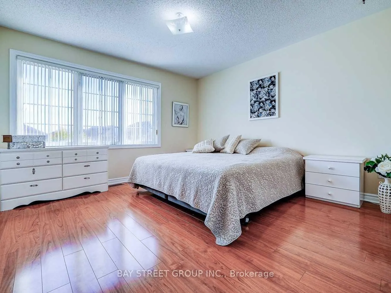 Photo 15 of 152 Leitchcroft Crescent, Markham, Commerce Valley — HOMEH