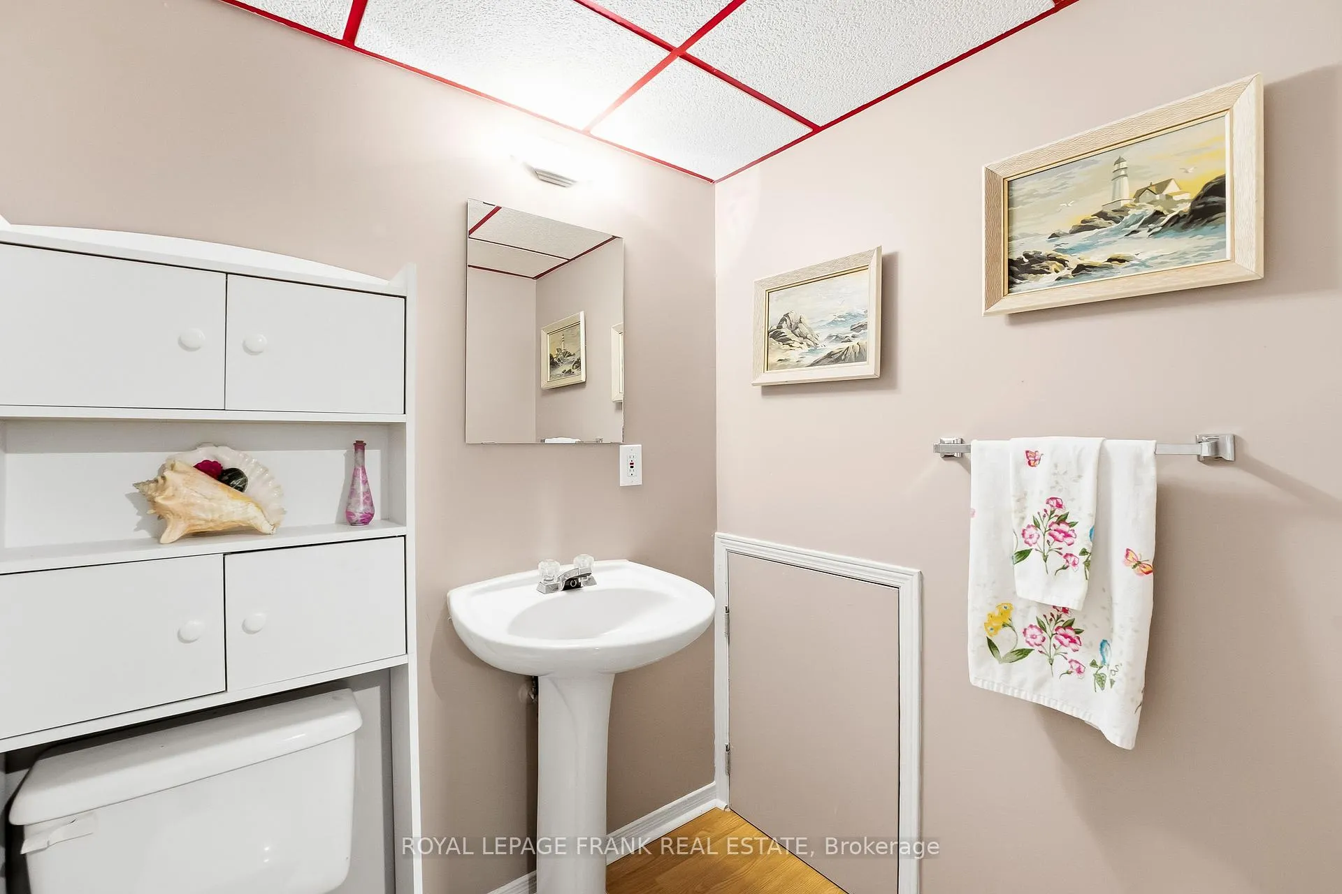 Photo 26 of 63 Farncomb Crescent, Clarington, Bowmanville — HOMEH