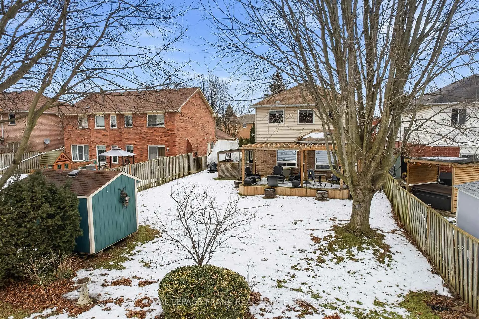Photo 28 of 63 Farncomb Crescent, Clarington, Bowmanville — HOMEH