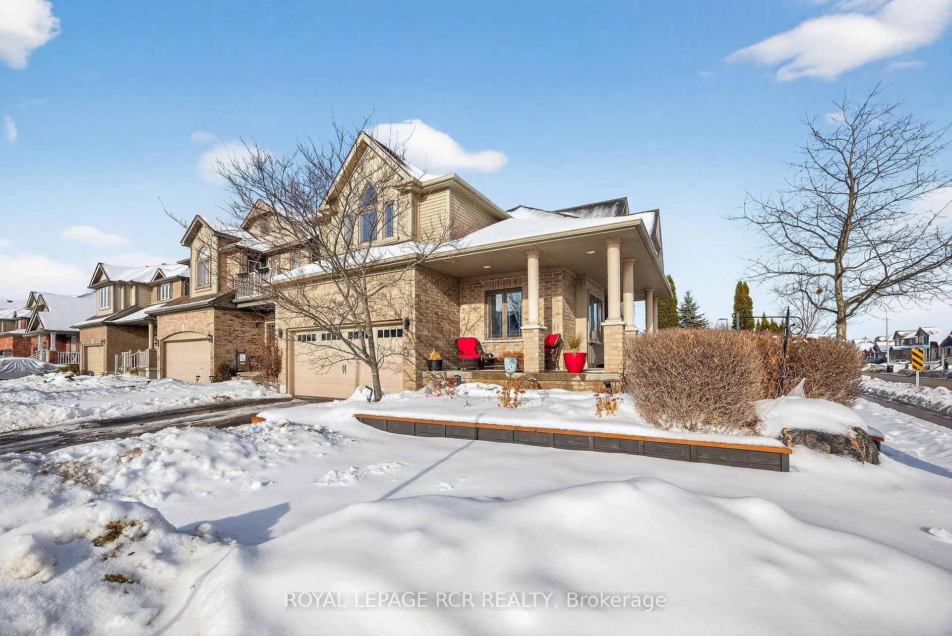 Photo 3 of 2 Irwin Crescent, New Tecumseth, Alliston — HOMEH