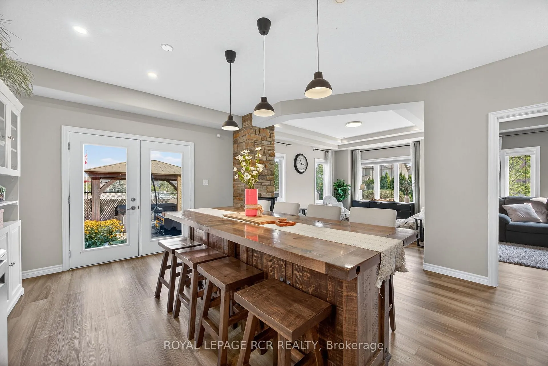 Photo 15 of 2 Irwin Crescent, New Tecumseth, Alliston — HOMEH