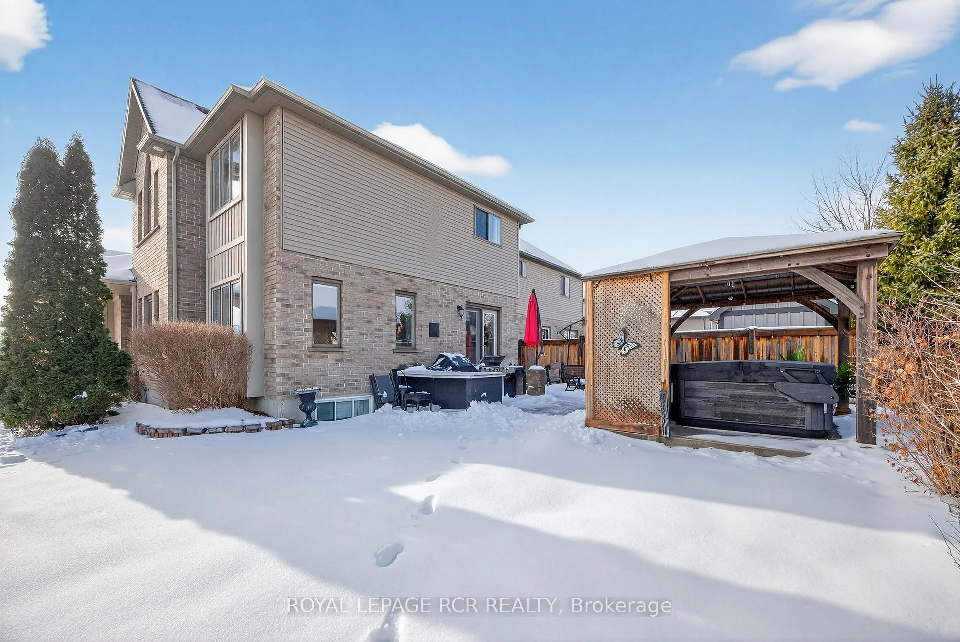 Photo 45 of 2 Irwin Crescent, New Tecumseth, Alliston — HOMEH