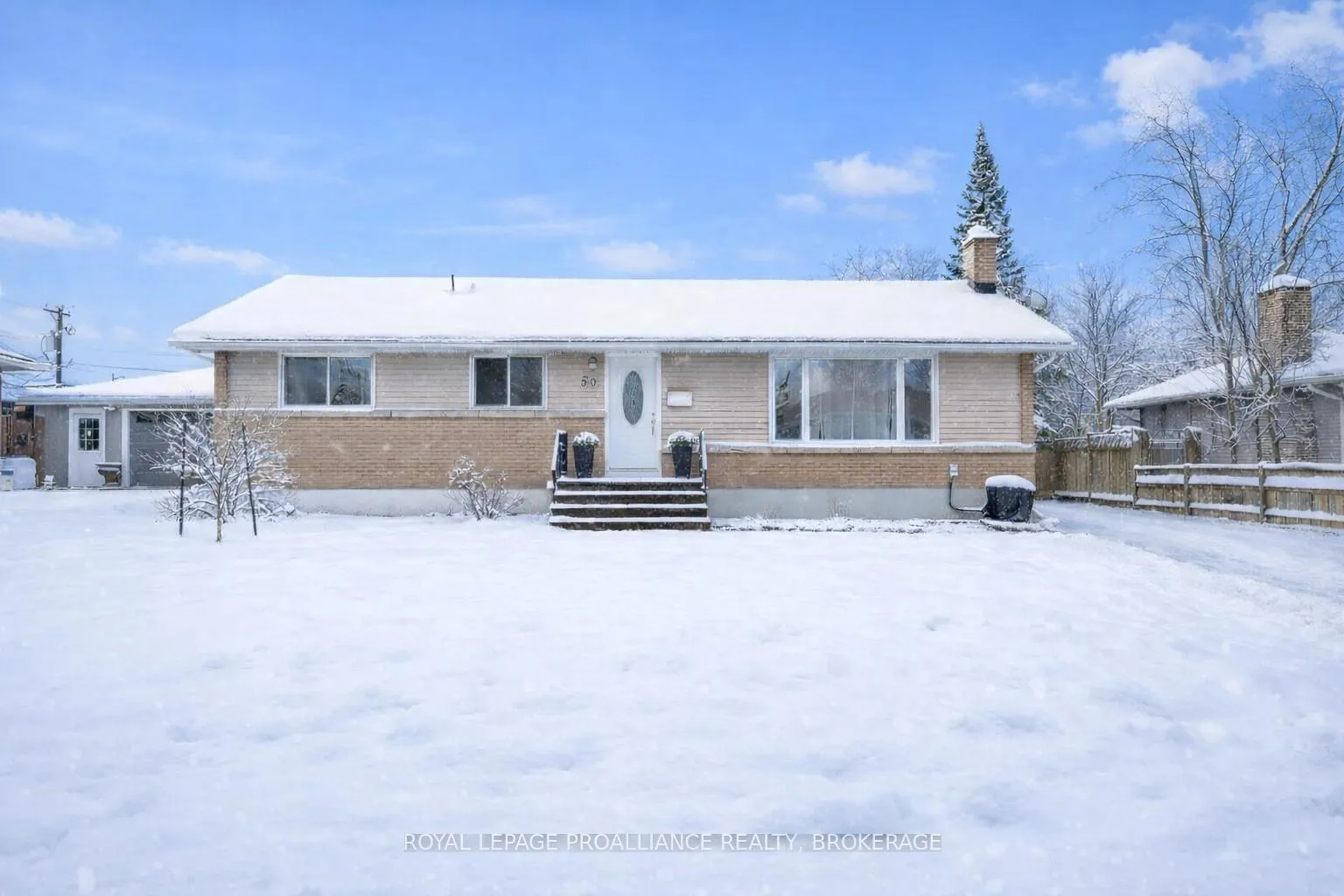 Photo 1 of 50 Princeton Place, Loyalist, Amherstview — HOMEH