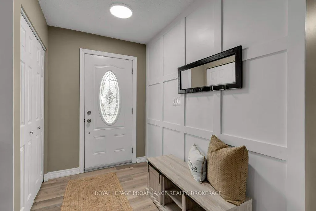 Photo 3 of 50 Princeton Place, Loyalist, Amherstview — HOMEH
