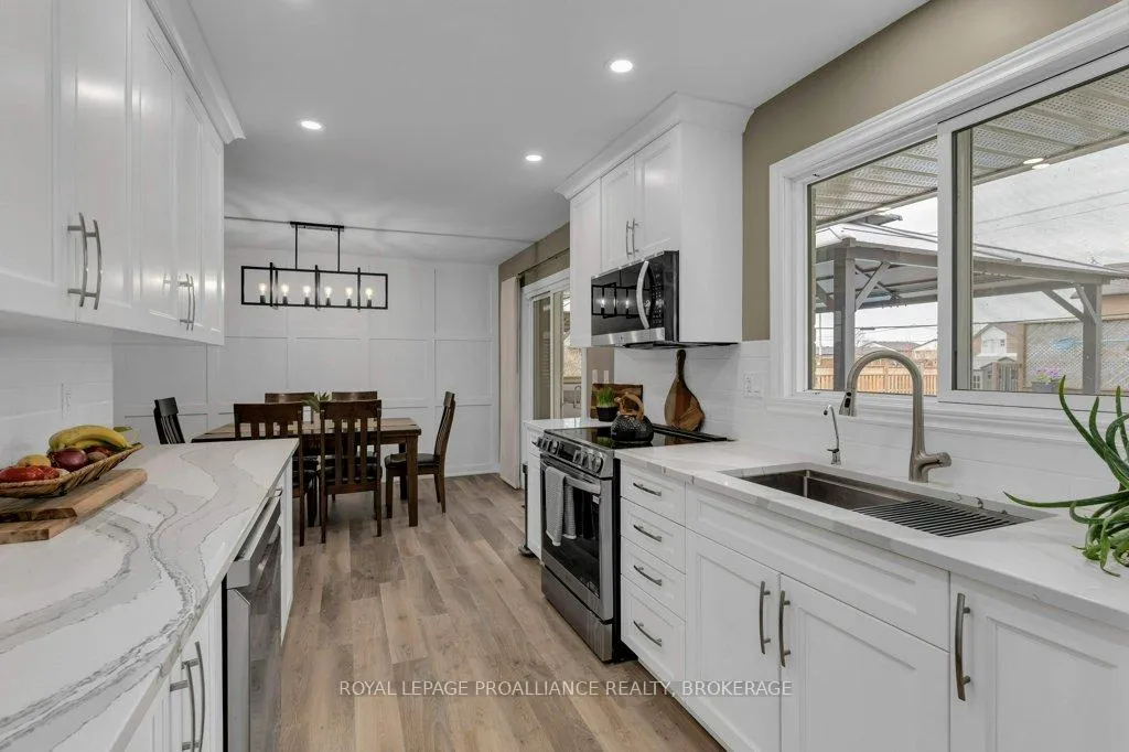 Photo 14 of 50 Princeton Place, Loyalist, Amherstview — HOMEH