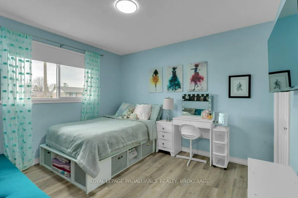 Photo 21 of 50 Princeton Place, Loyalist, Amherstview — HOMEH