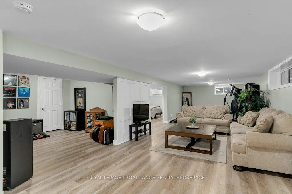Photo 31 of 50 Princeton Place, Loyalist, Amherstview — HOMEH