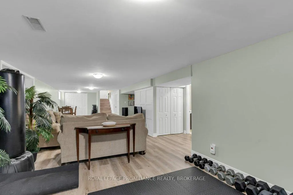Photo 34 of 50 Princeton Place, Loyalist, Amherstview — HOMEH