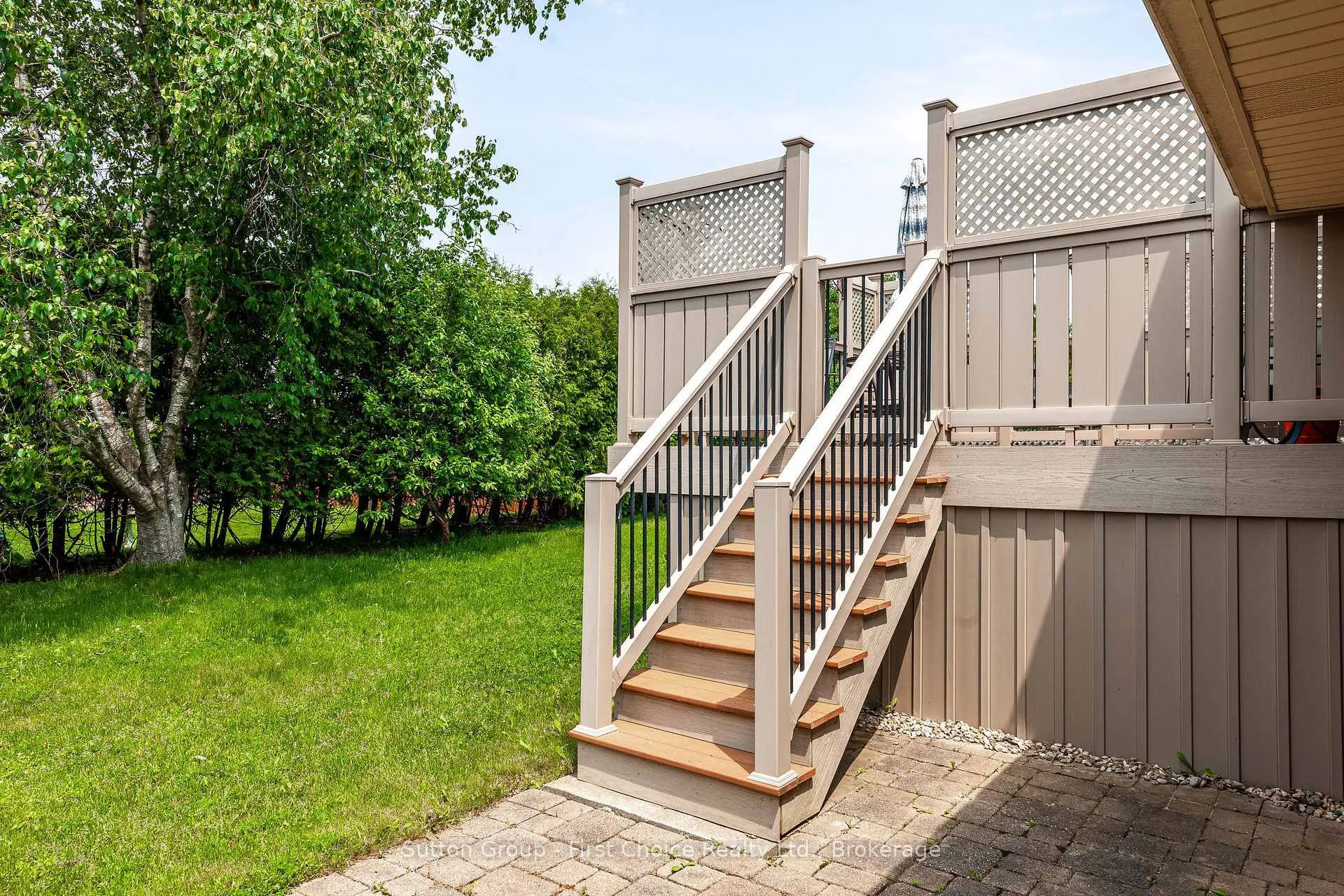 Photo 24 of 142 Kenner Crescent, Stratford — HOMEH