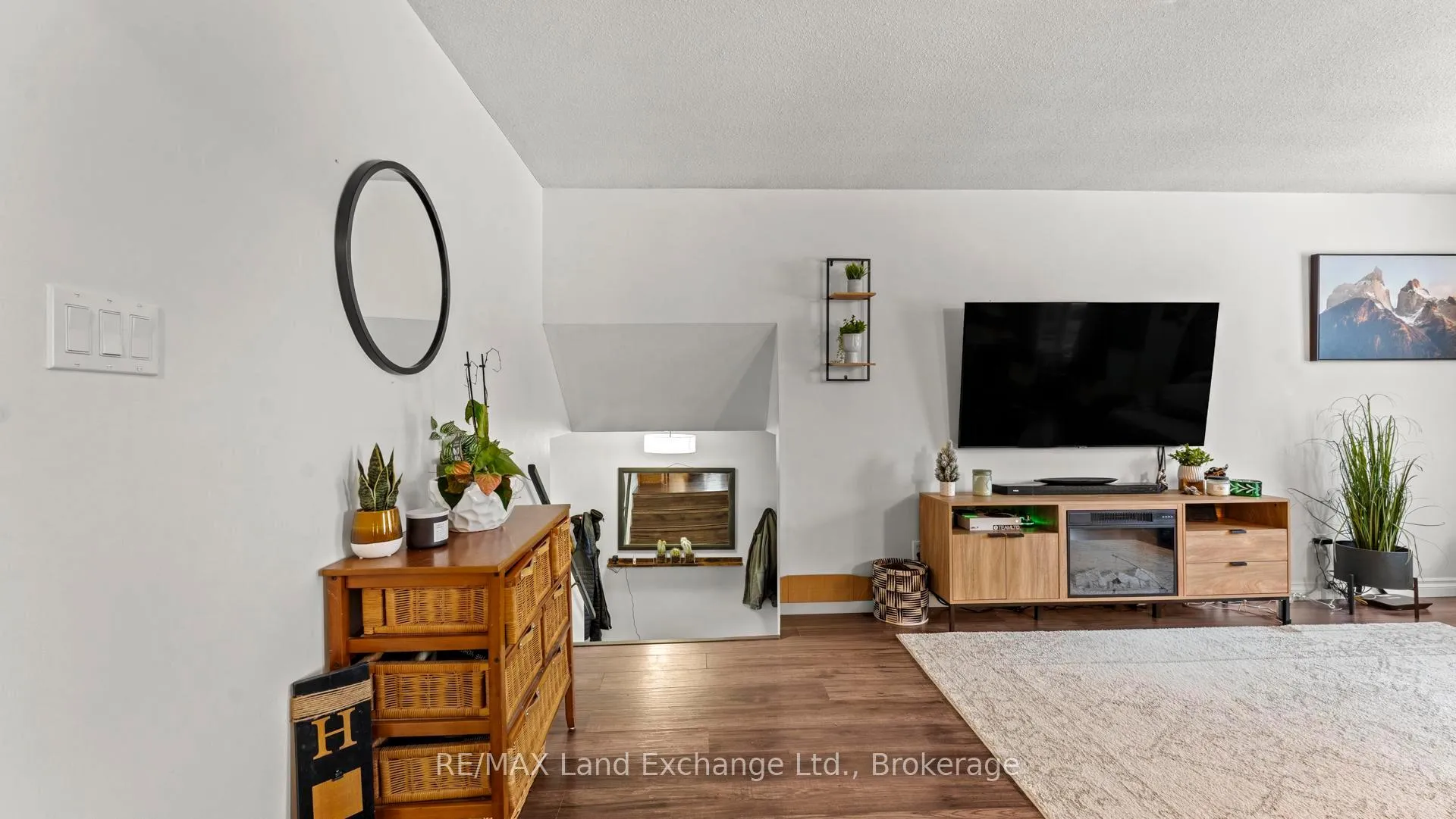 Photo 5 of 716 Palmateer Drive, Kincardine — HOMEH