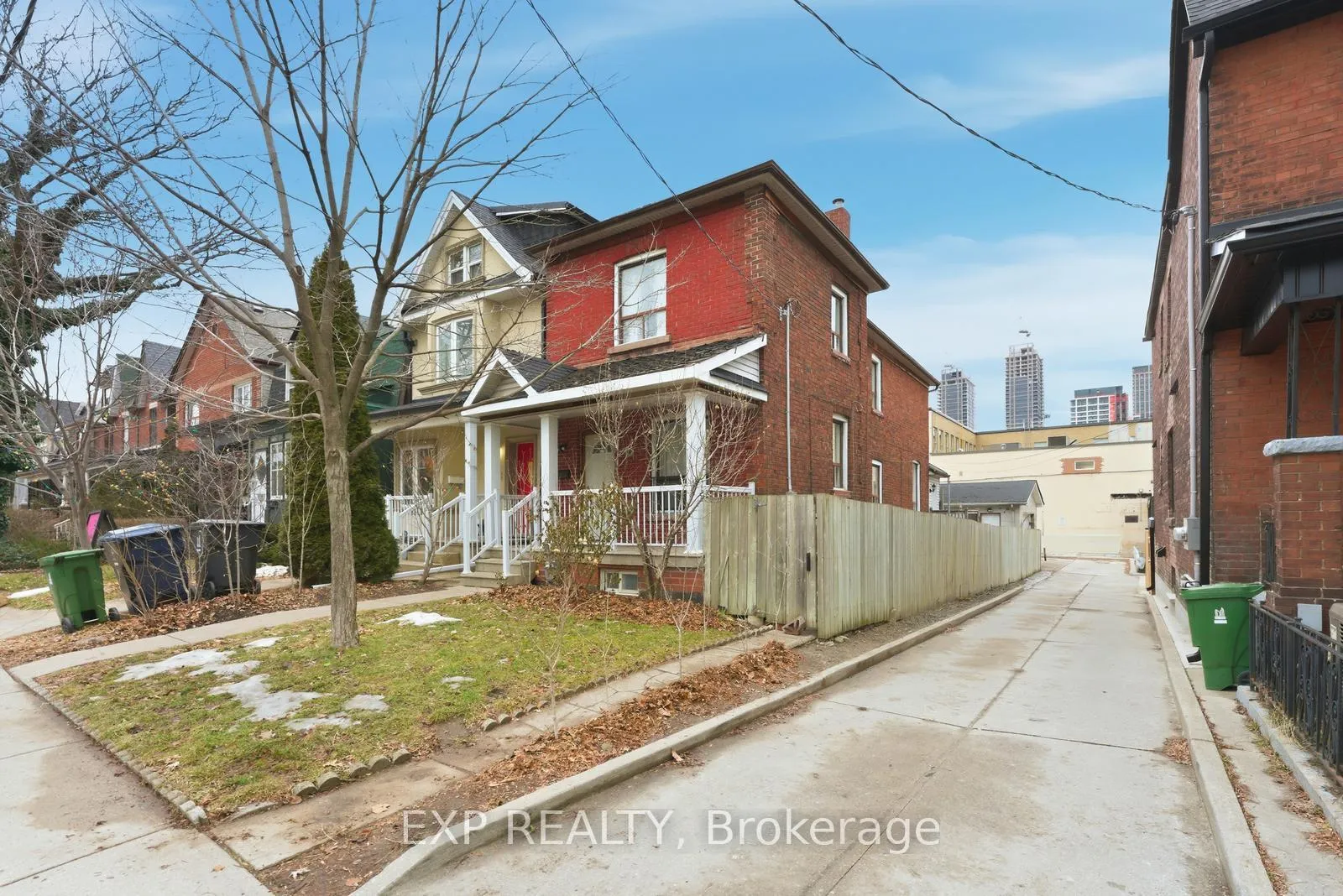 Photo 2 of 20 Muir Avenue, Toronto, Dufferin Grove — HOMEH