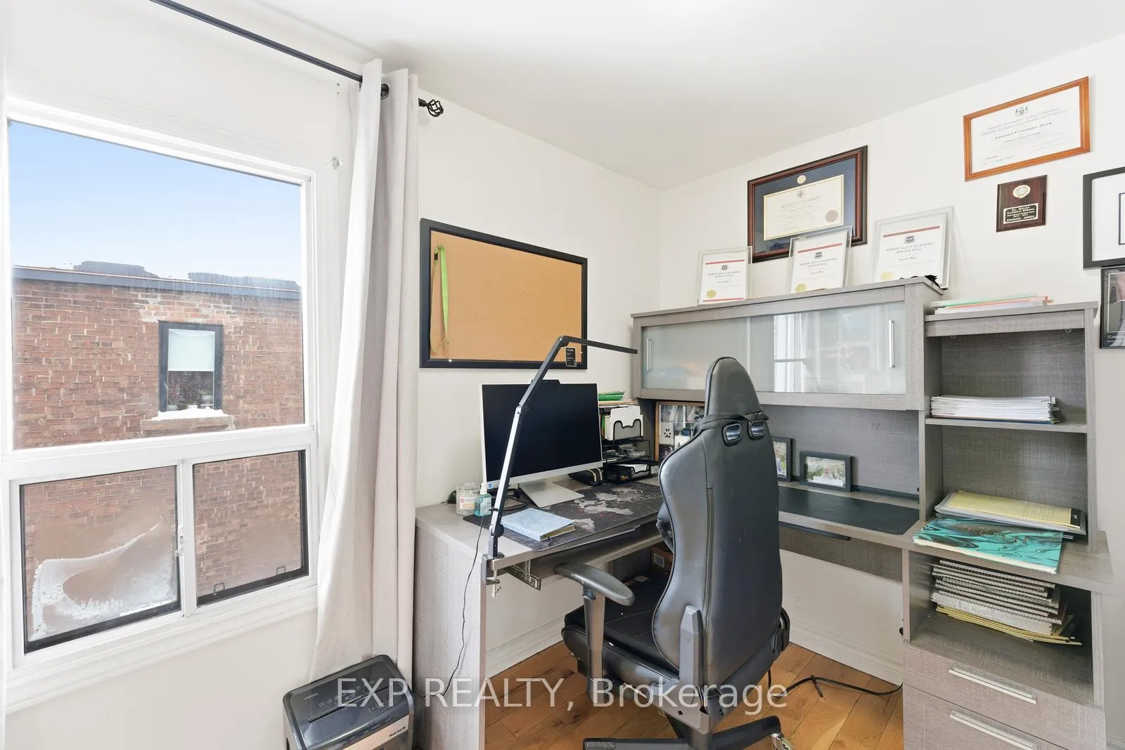 Photo 15 of 20 Muir Avenue, Toronto, Dufferin Grove — HOMEH