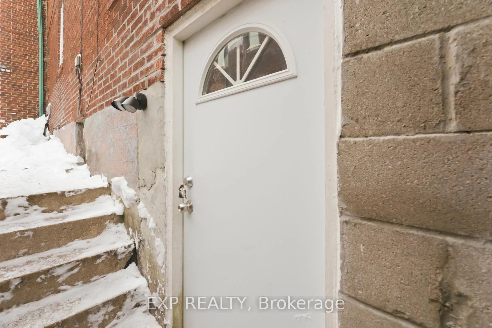 Photo 20 of 20 Muir Avenue, Toronto, Dufferin Grove — HOMEH