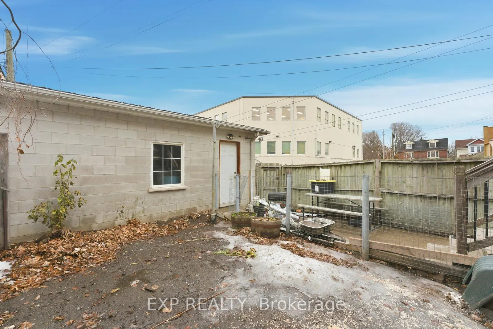 Photo 23 of 20 Muir Avenue, Toronto, Dufferin Grove — HOMEH