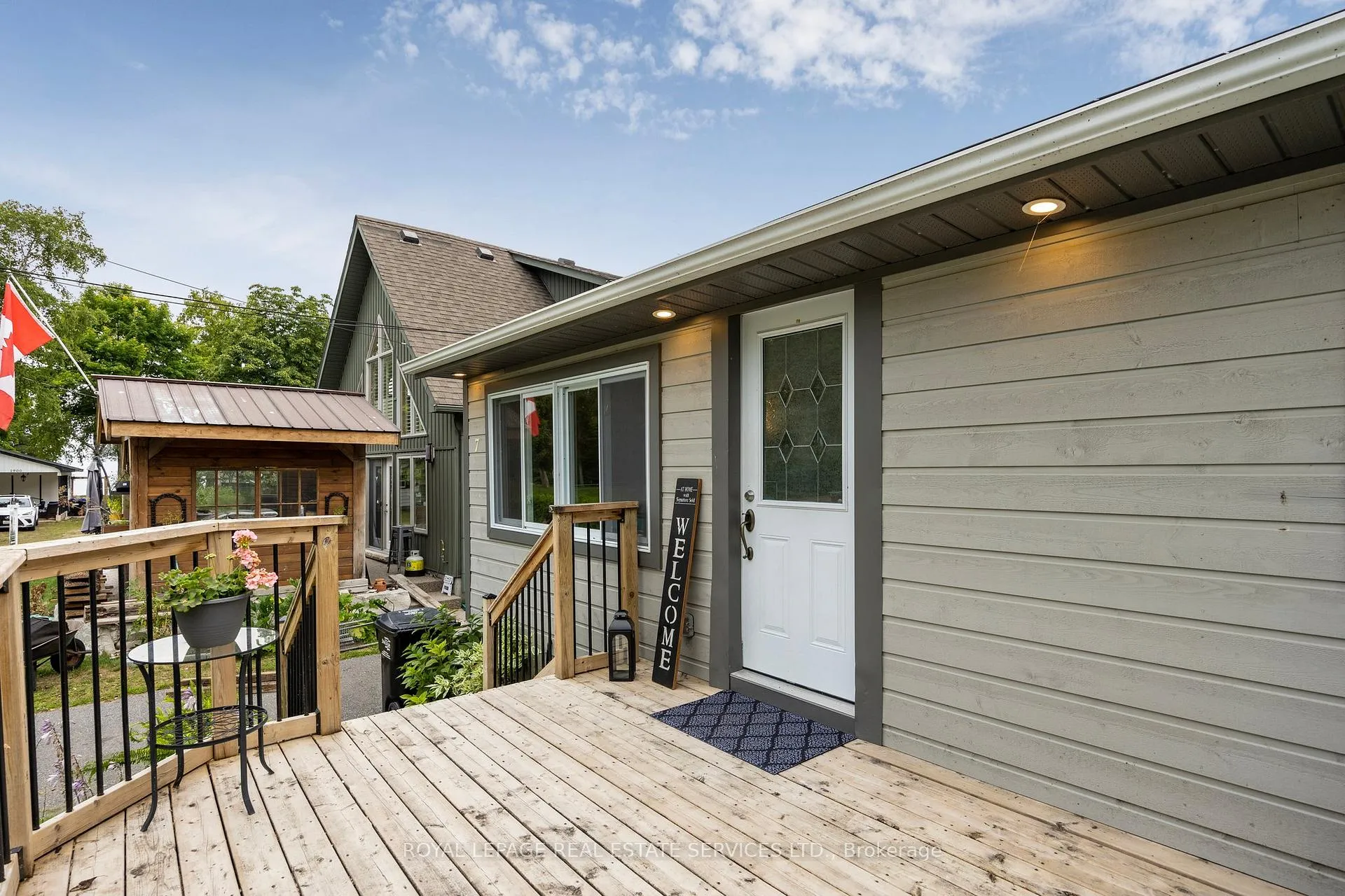 Photo 8 of 7 67TH Street N, Wasaga Beach — HOMEH