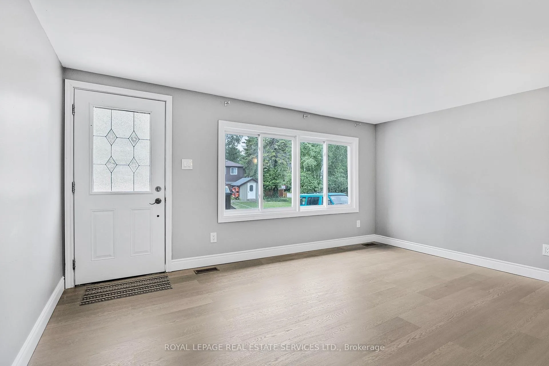 Photo 14 of 7 67TH Street N, Wasaga Beach — HOMEH