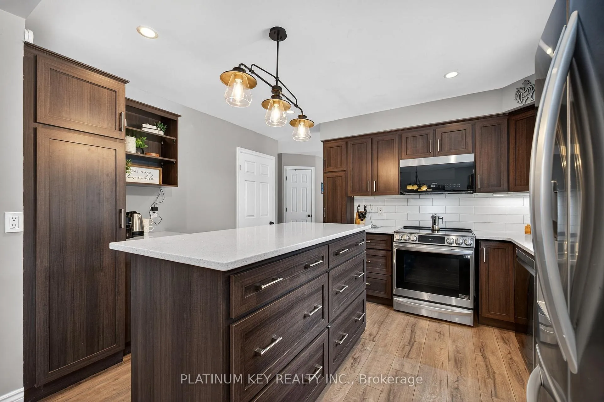 Photo 10 of 65 Wellington Street, Middlesex Centre, Delaware Town — HOMEH