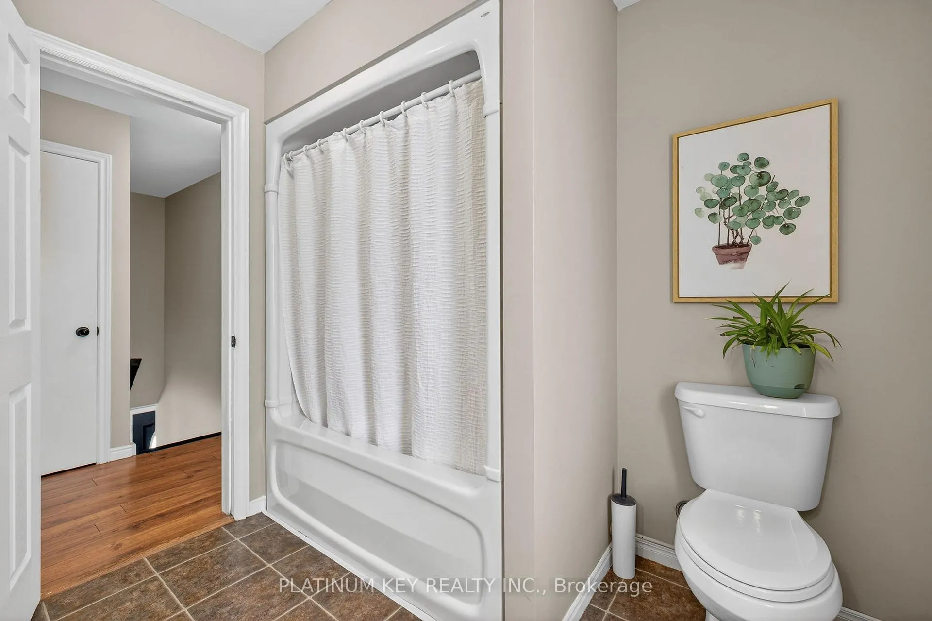 Photo 26 of 65 Wellington Street, Middlesex Centre, Delaware Town — HOMEH