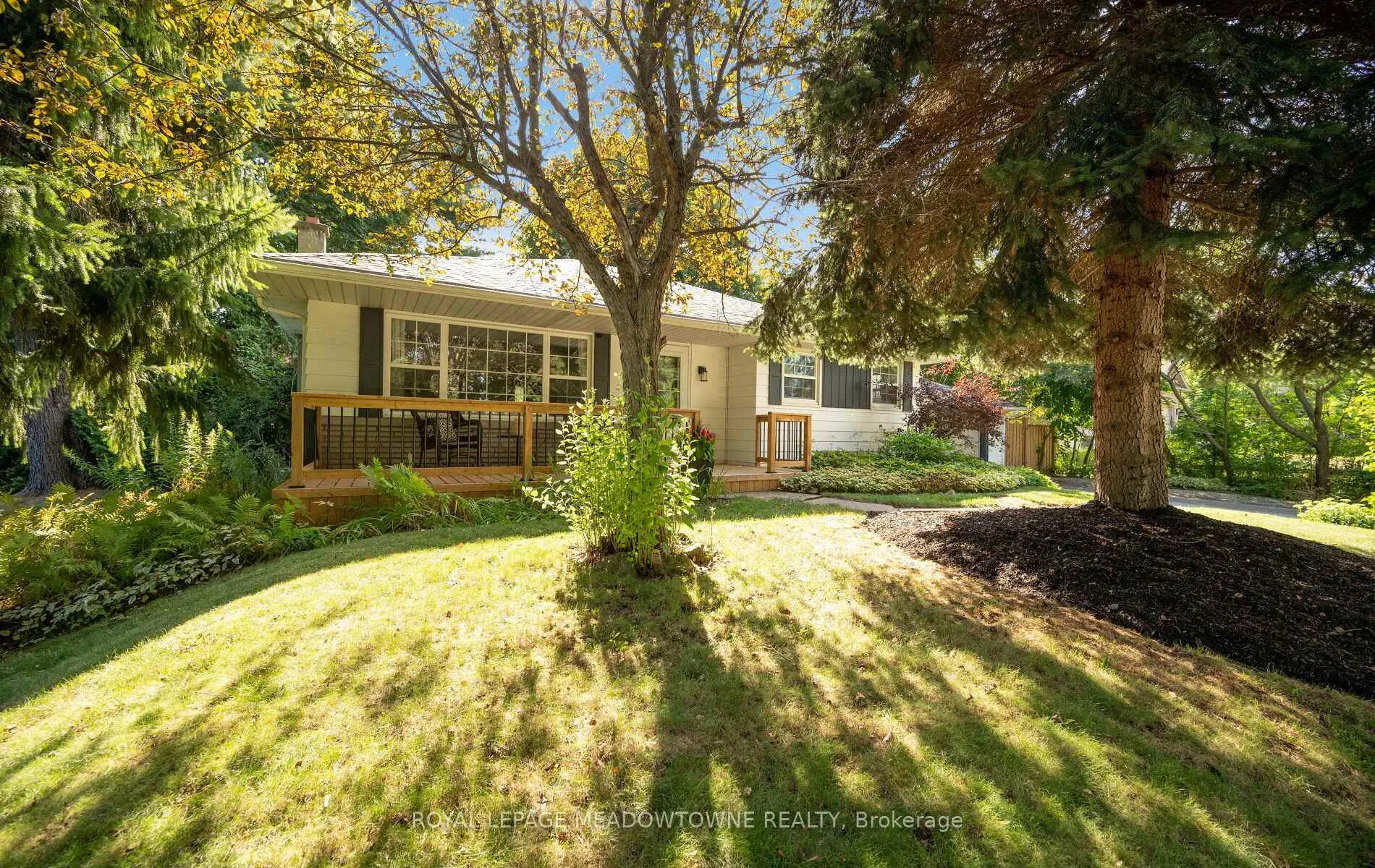 Photo 1 of 10182 Tenth Line N, Halton Hills, Georgetown — HOMEH