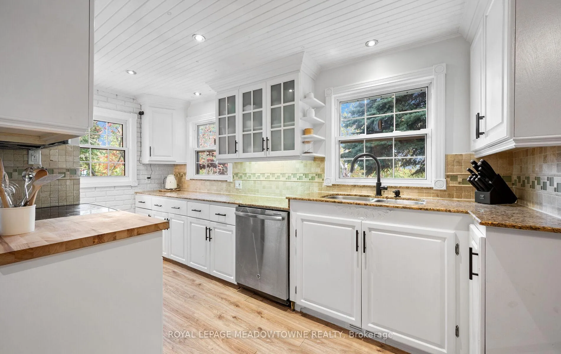 Photo 13 of 10182 Tenth Line N, Halton Hills, Georgetown — HOMEH