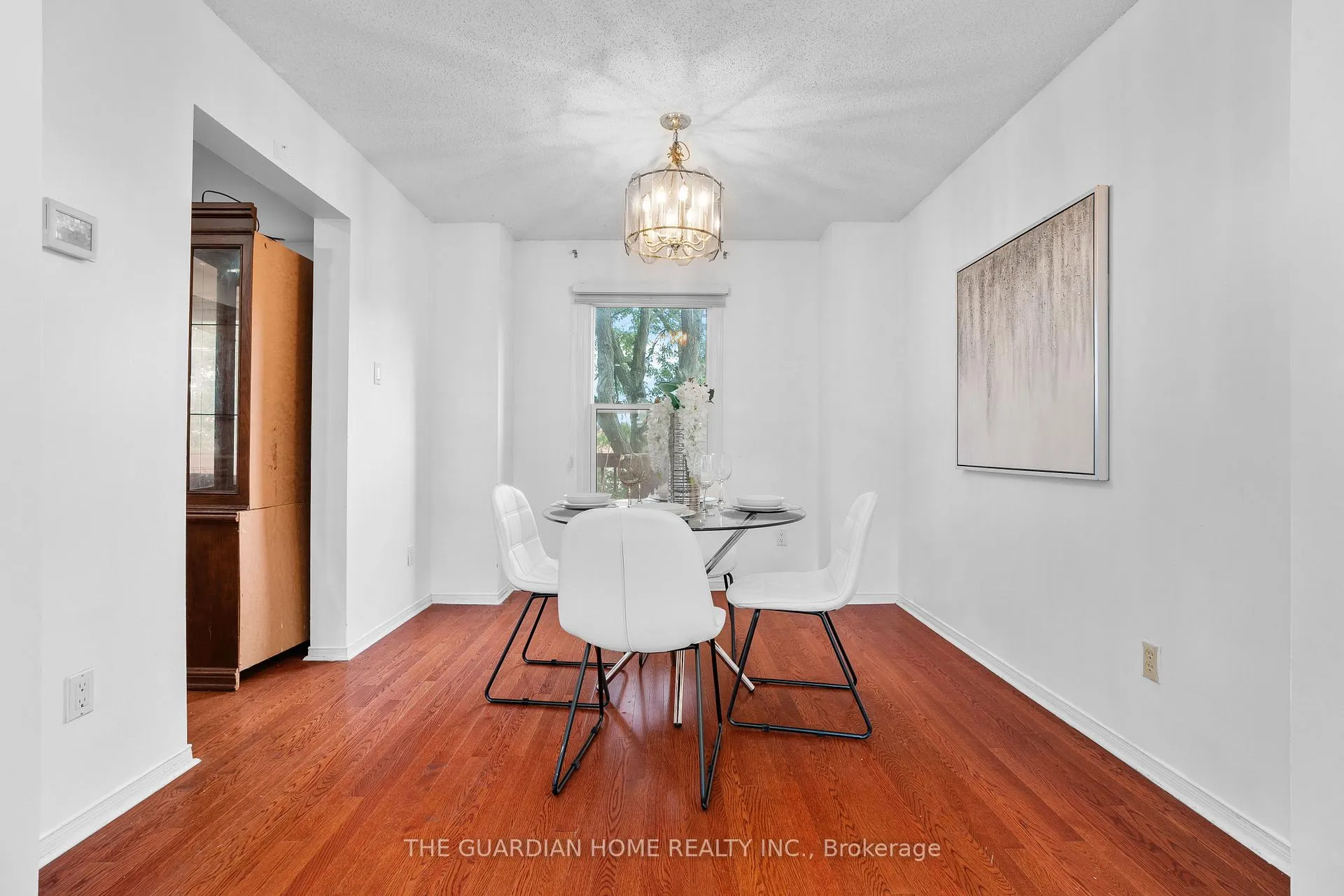 Photo 8 of 40 Parkins Drive, Ajax, Central — HOMEH