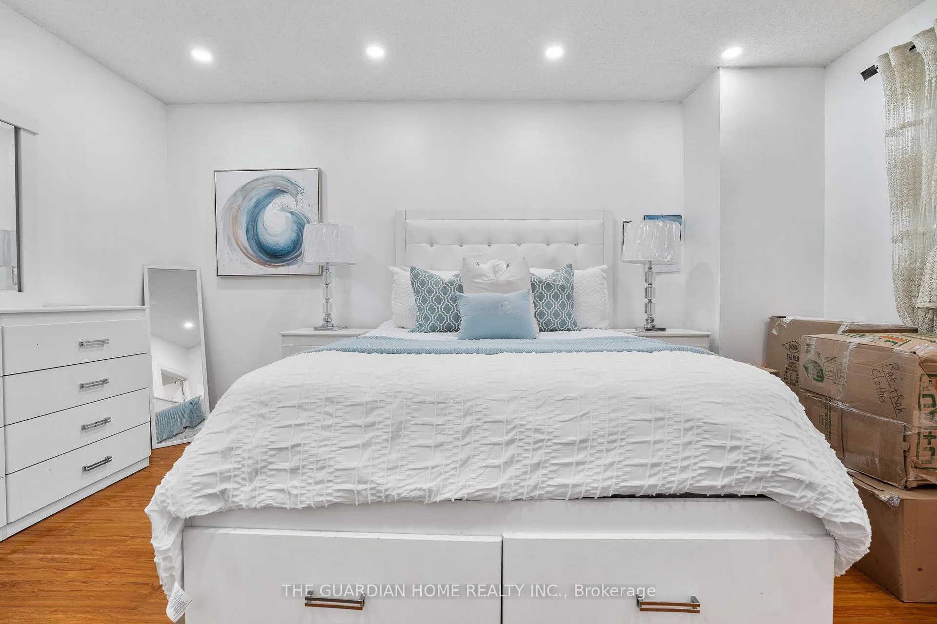 Photo 24 of 40 Parkins Drive, Ajax, Central — HOMEH