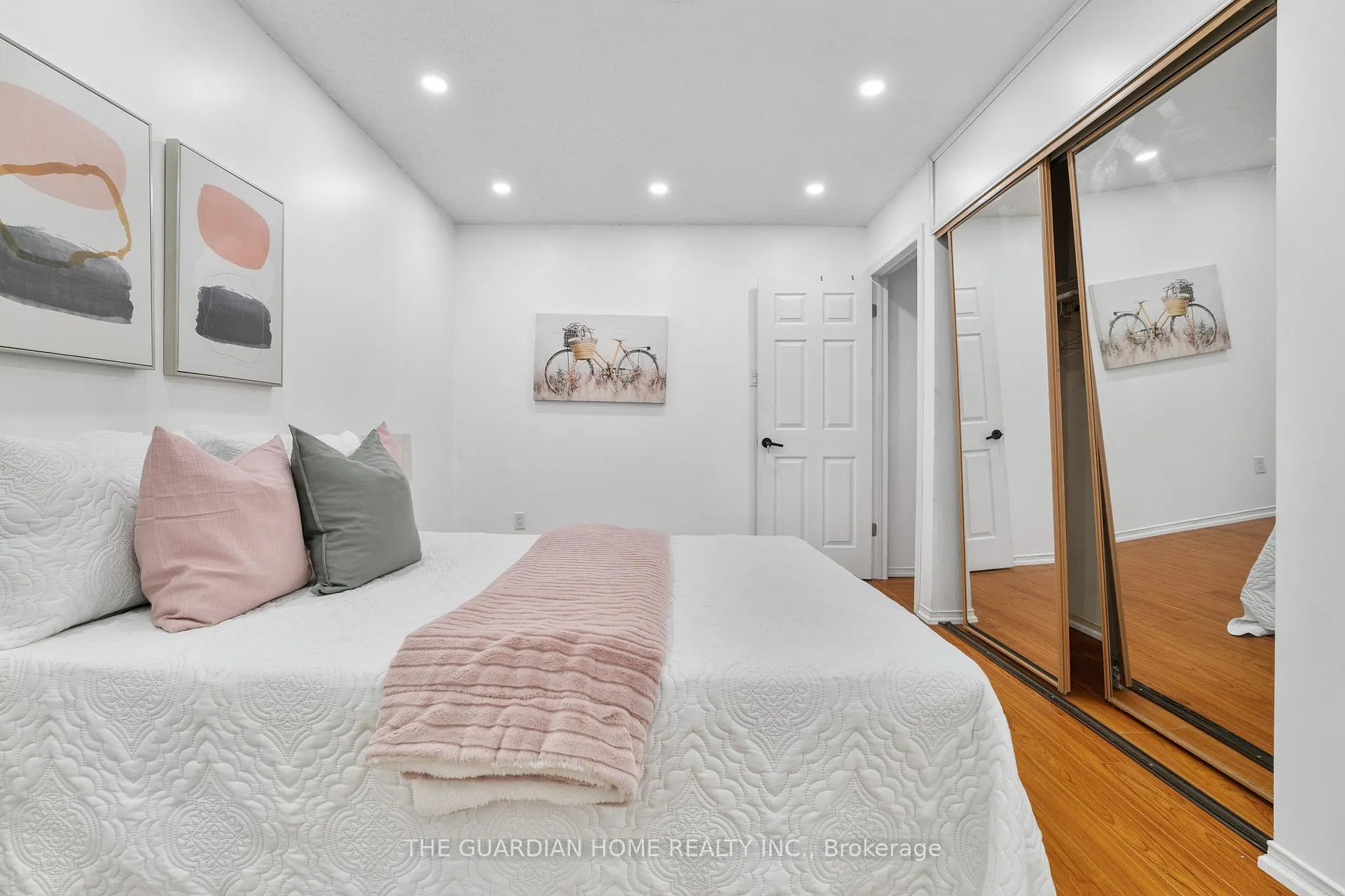 Photo 27 of 40 Parkins Drive, Ajax, Central — HOMEH