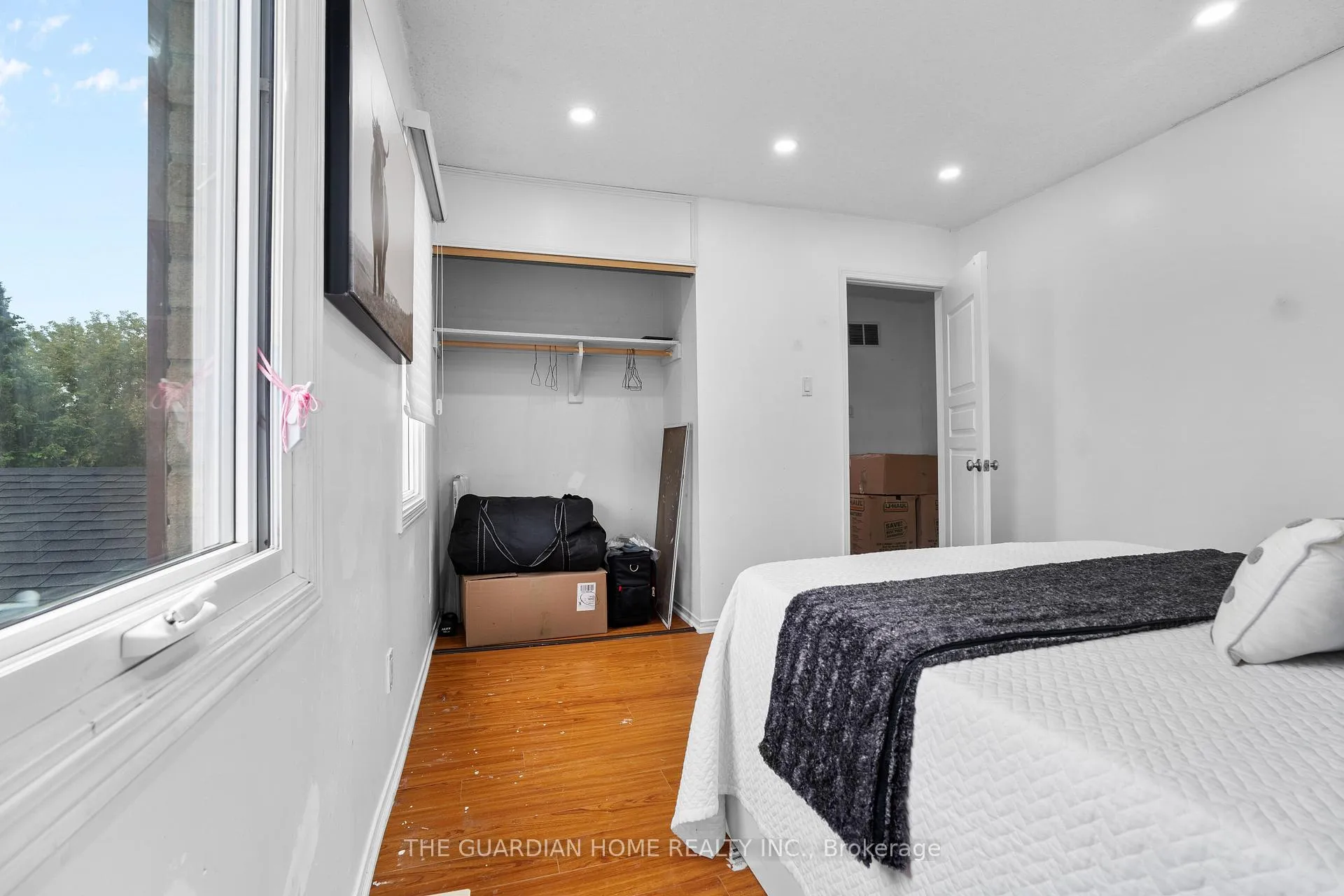 Photo 29 of 40 Parkins Drive, Ajax, Central — HOMEH