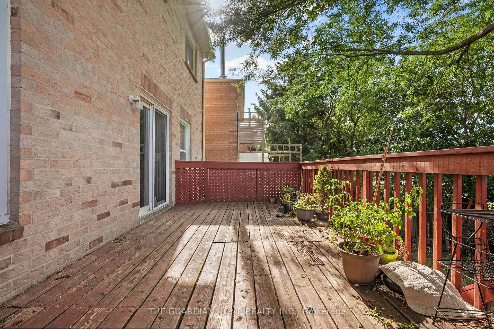 Photo 33 of 40 Parkins Drive, Ajax, Central — HOMEH