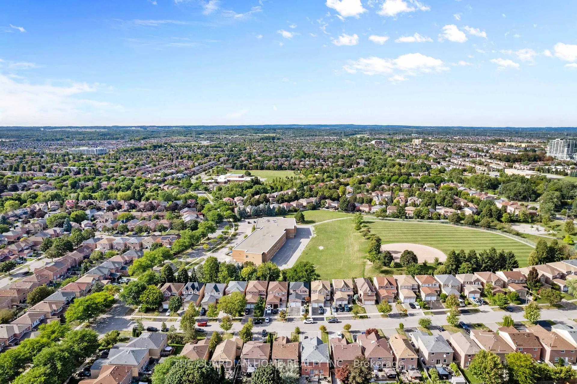 Photo 41 of 40 Parkins Drive, Ajax, Central — HOMEH