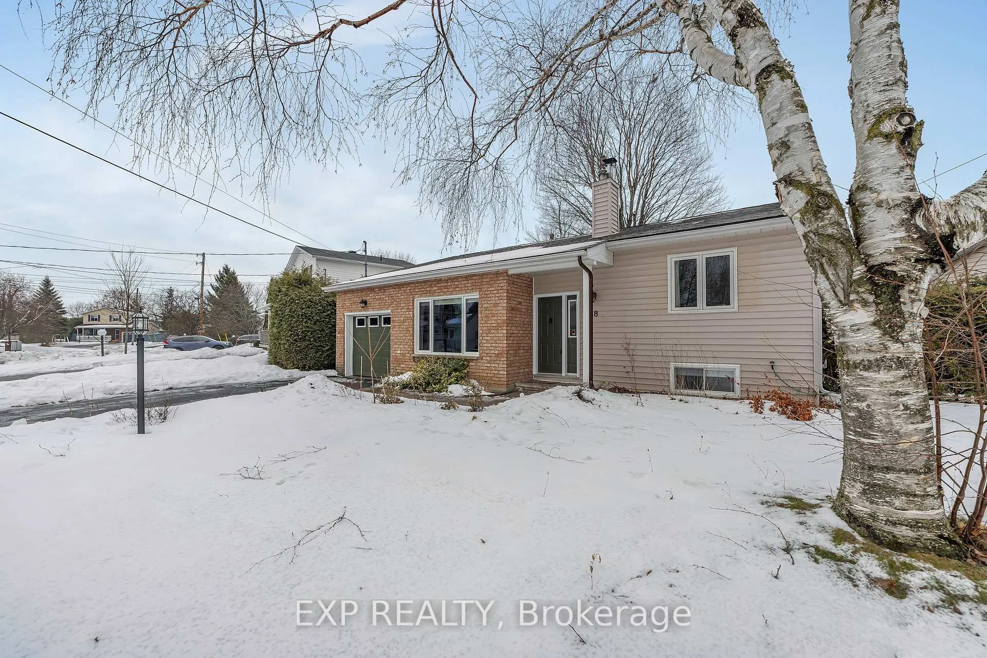 Photo 2 of 38 Terry Fox Avenue, Carleton Place — HOMEH