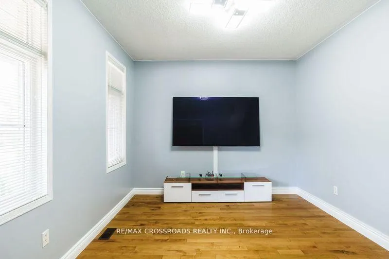 Photo 8 of 2021 Solar Place, Oshawa, Windfields — HOMEH