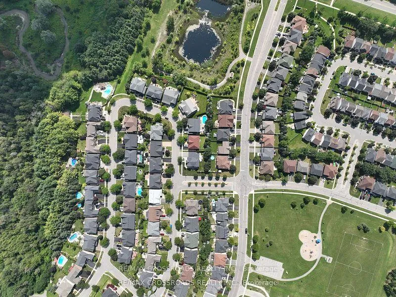 Photo 38 of 2021 Solar Place, Oshawa, Windfields — HOMEH