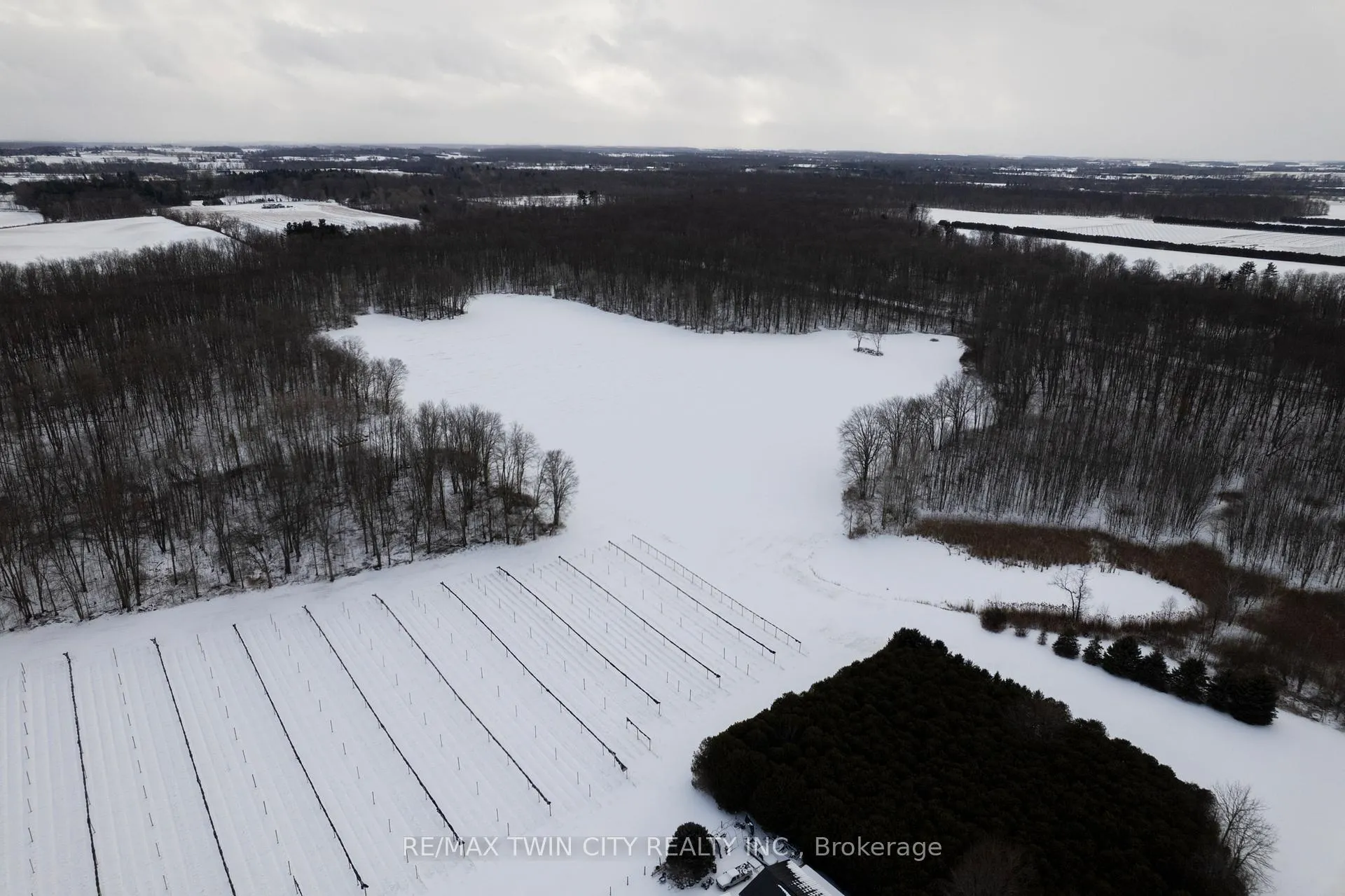 Photo 4 of 159 Golf Links Road, Brant, Burford — HOMEH
