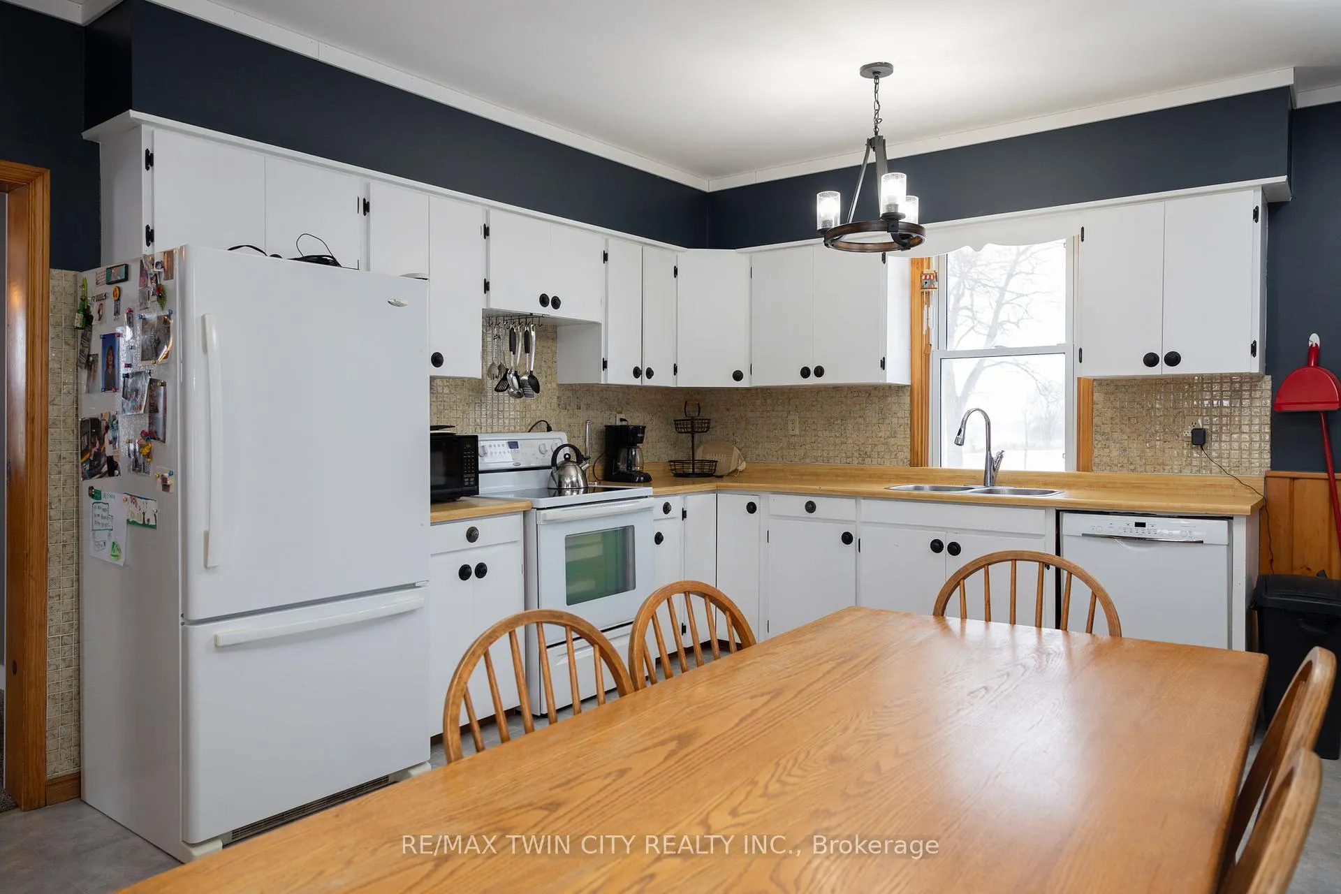 Photo 20 of 159 Golf Links Road, Brant, Burford — HOMEH