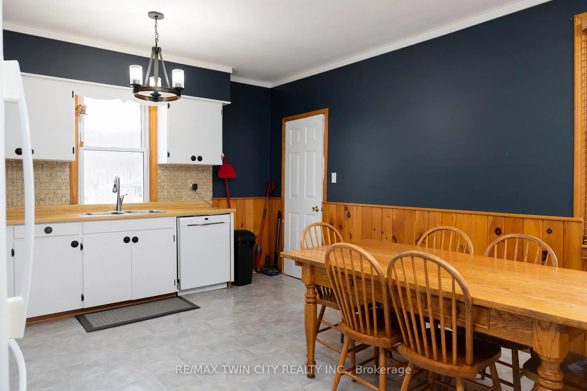 Photo 21 of 159 Golf Links Road, Brant, Burford — HOMEH