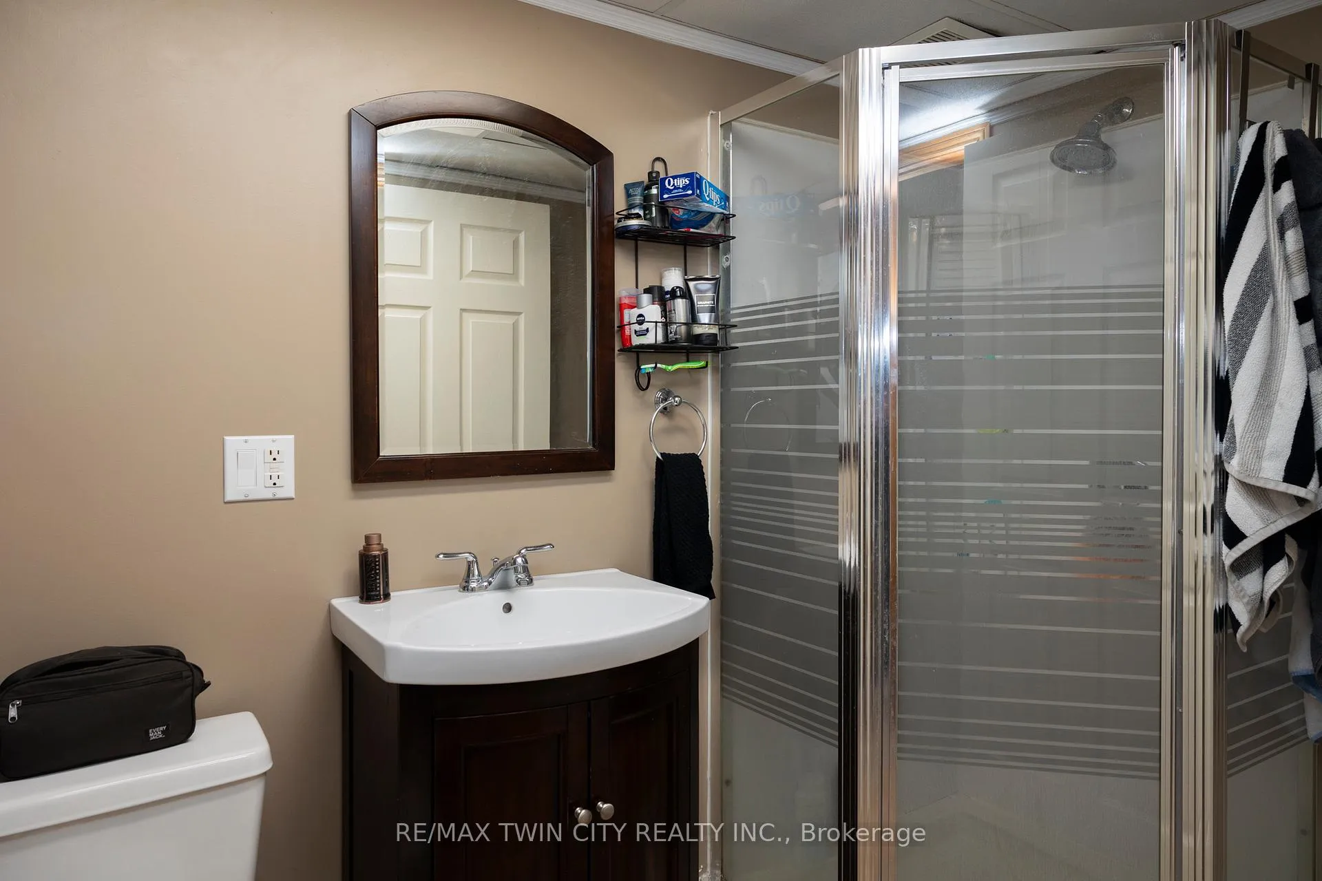 Photo 29 of 159 Golf Links Road, Brant, Burford — HOMEH