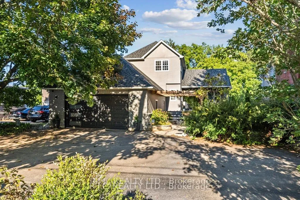 Photo 2 of 115 Beaver Street S, Clarington, Newcastle — HOMEH