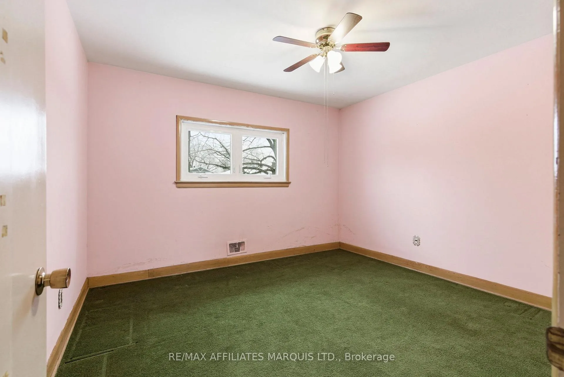 Photo 12 of 217 Pescod Avenue, Cornwall — HOMEH