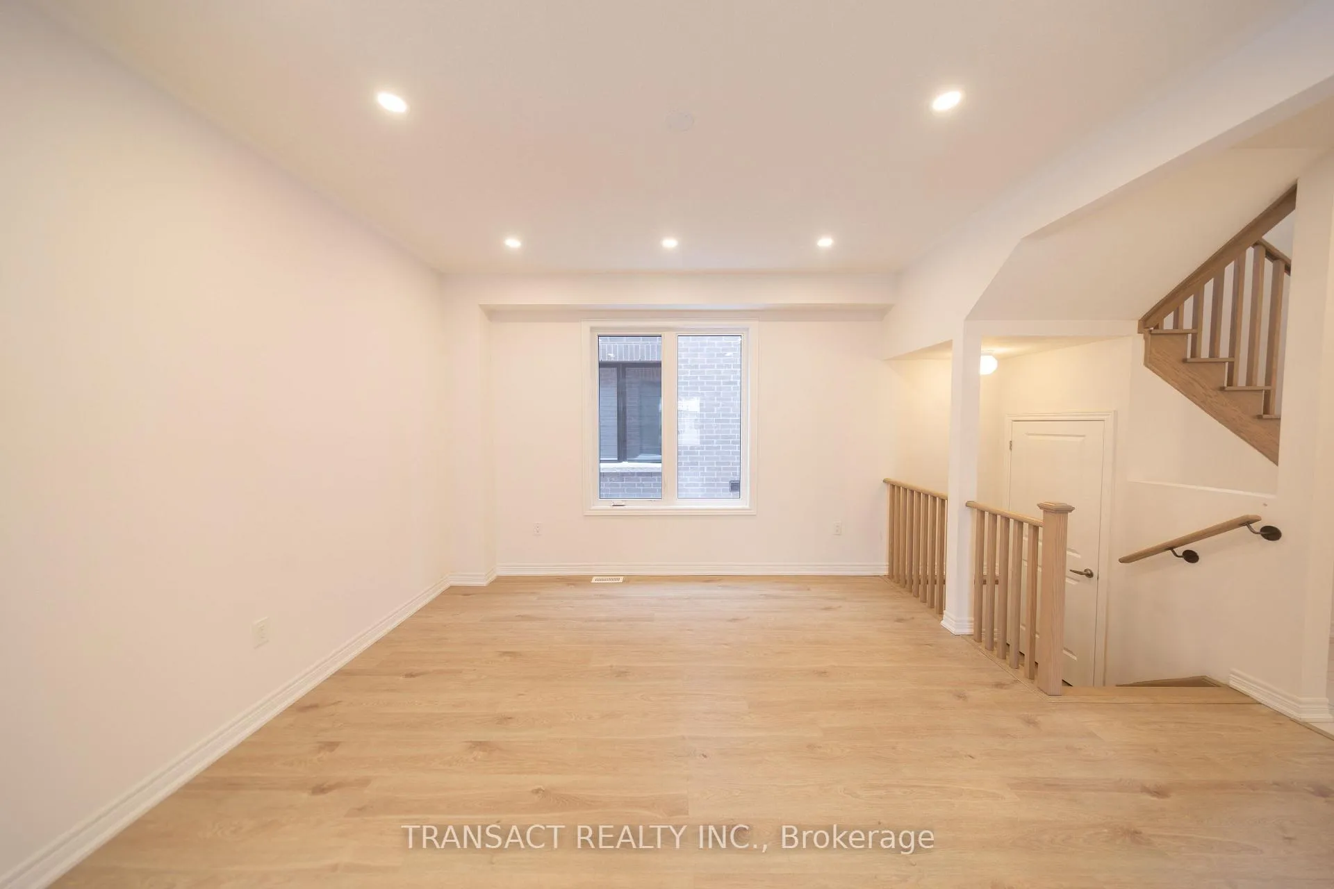 Photo 9 of 92 Baycroft Boulevard, Essa, Angus — HOMEH