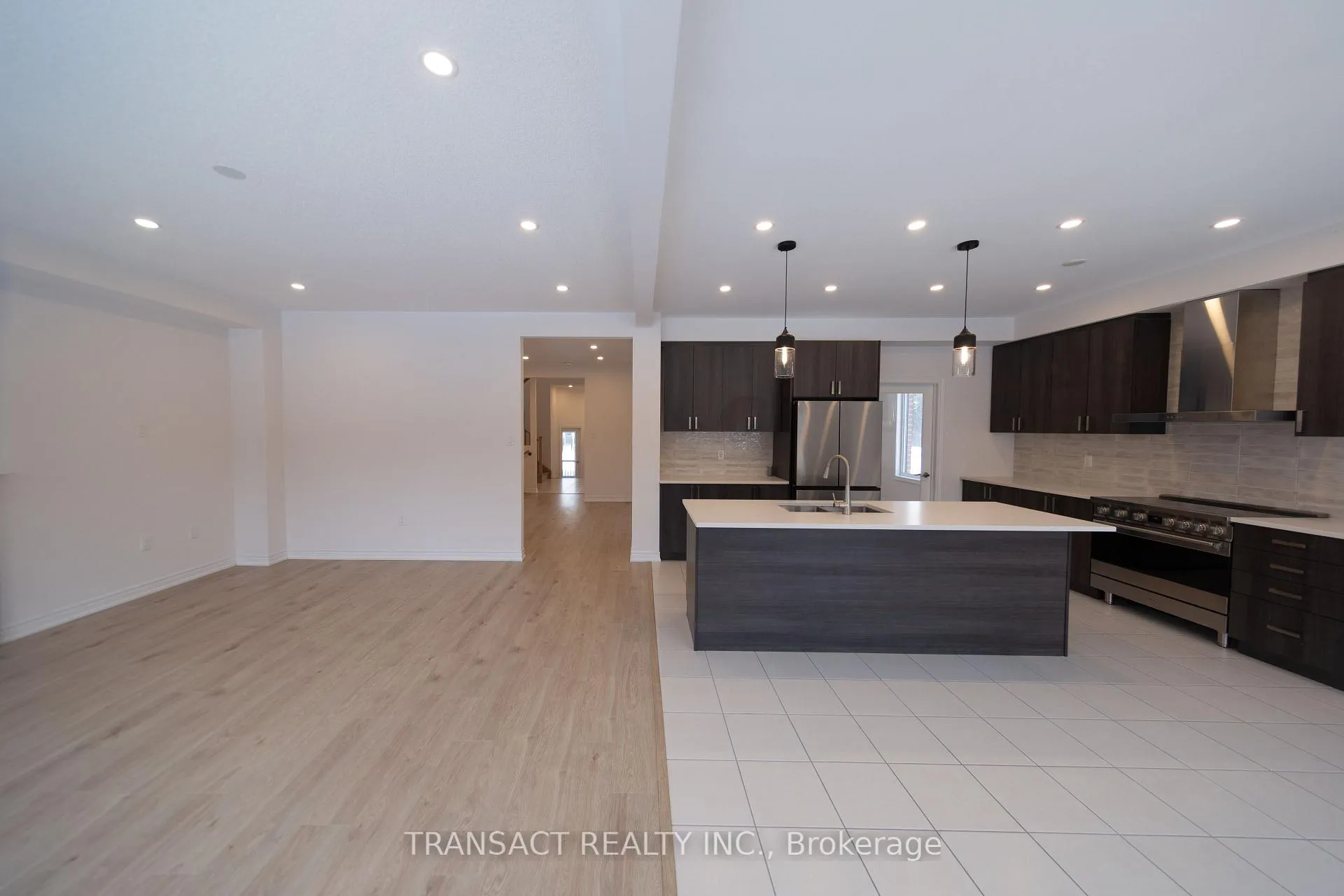 Photo 15 of 92 Baycroft Boulevard, Essa, Angus — HOMEH