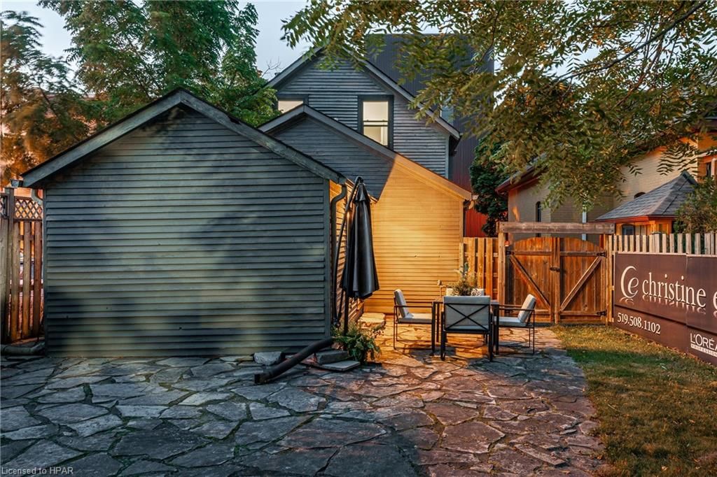 Photo 6 of 21 George Street, Stratford — HOMEH