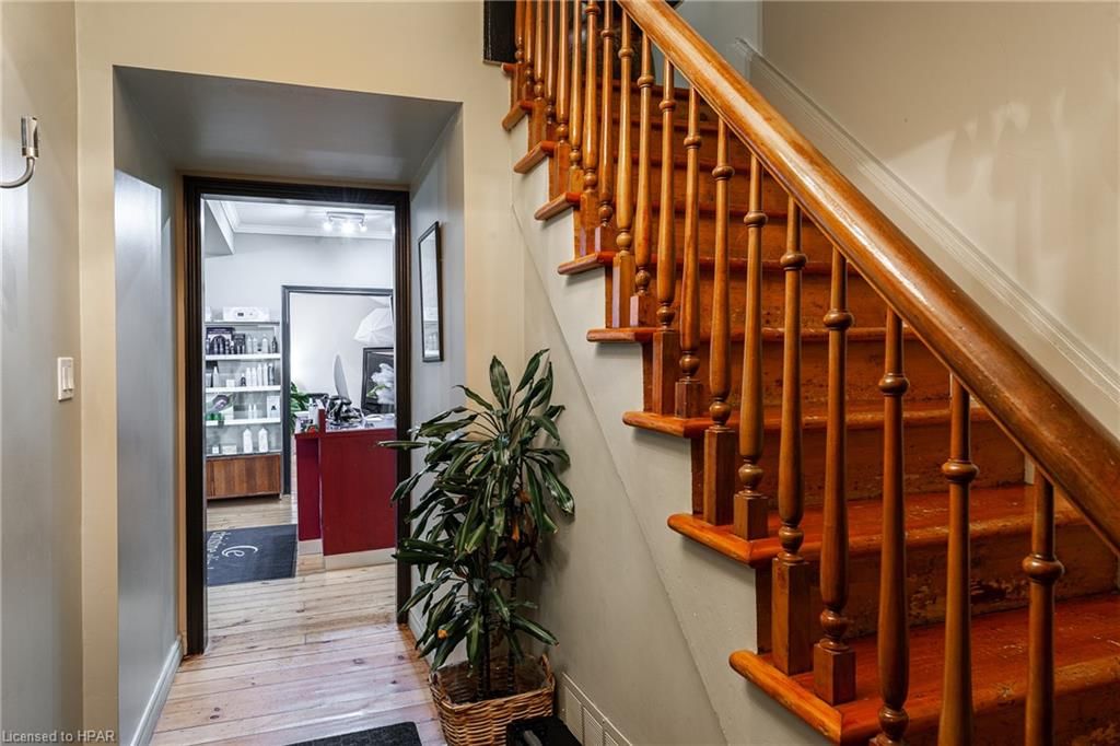 Photo 8 of 21 George Street, Stratford — HOMEH