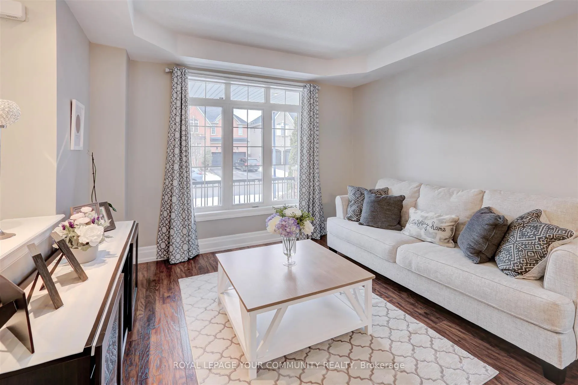 Photo 5 of 17 Rosena Lane, Uxbridge — HOMEH