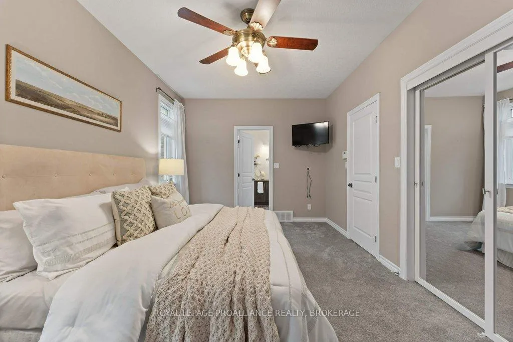 Photo 18 of 524 Baldwin Court, Kingston, City Northwest — HOMEH