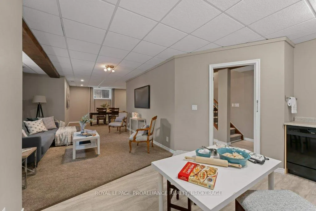Photo 26 of 524 Baldwin Court, Kingston, City Northwest — HOMEH