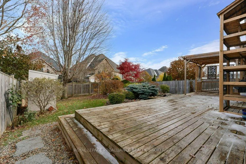Photo 38 of 524 Baldwin Court, Kingston, City Northwest — HOMEH