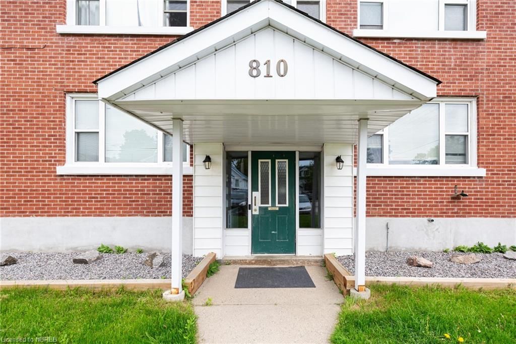 Photo 4 of 810 Ann Street, North Bay, Central — HOMEH