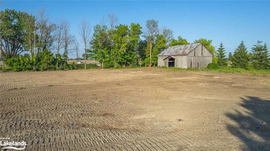 Photo 10 of 6029 26 Highway, Clearview, Rural Clearview — HOMEH