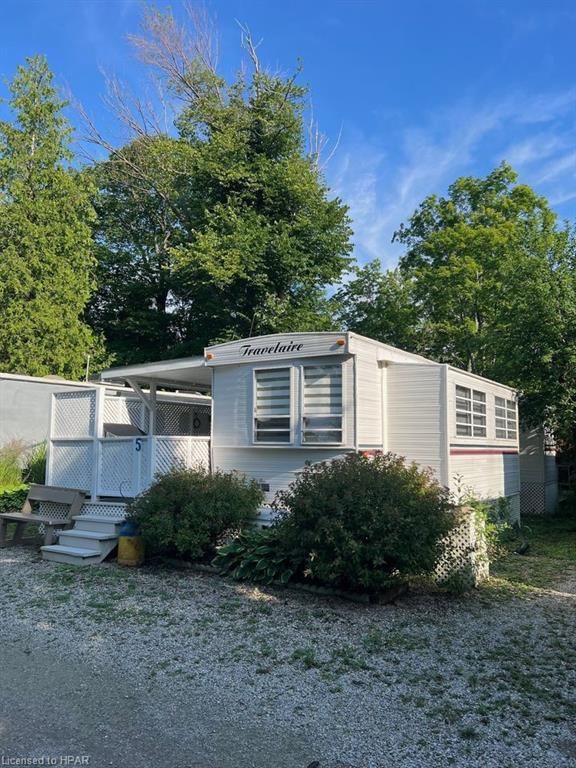Front of Unit 5-po-848, 77719 Bluewater Highway